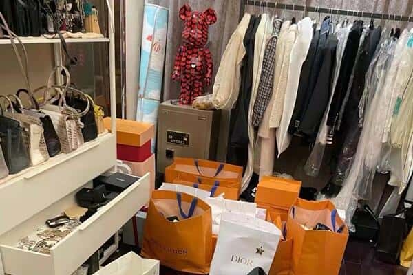 广州市天河回收一线品牌衣服